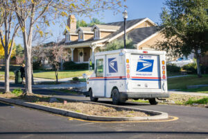 How Powell and Pisman Injury Lawyers Can Help After an Amazon Van or Truck Accident in Chicago