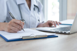 How Powell and Pisman Injury Lawyers Can Help After a Food Poisoning Case in Chicago, IL